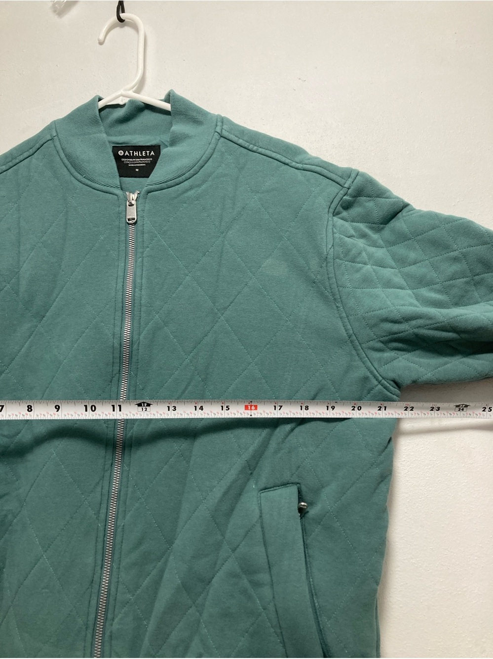 Athleta Retroplush Quilted Bomber Jacket Teal Green Size M Cozy Streetwear - Picture 13 of 16